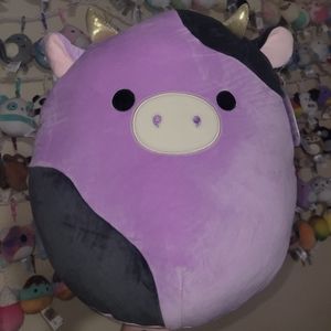 Squishmallows 14in Alexie